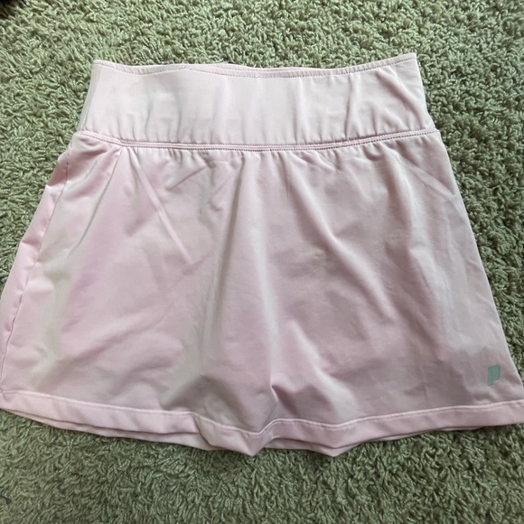Prince Pants - Prince Woman’s Tennis Skort in SZ XS in gently used condition